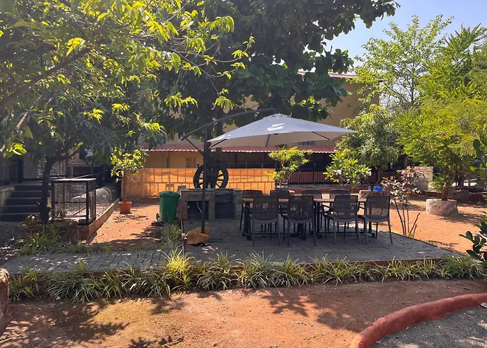 Parnakuti Cottage Trimbak